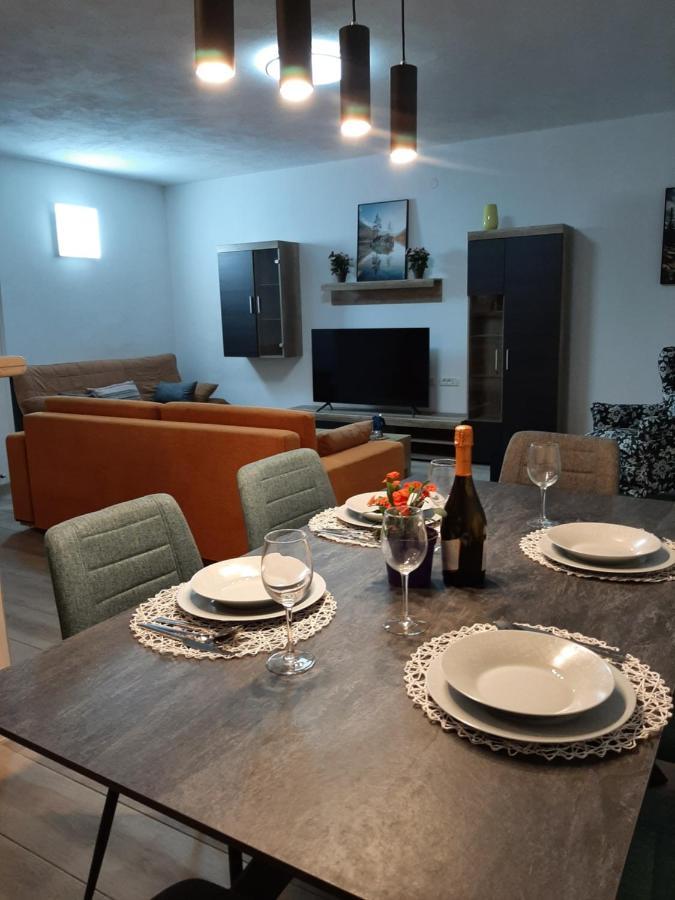 Apartma Kanal Eksteriør billede