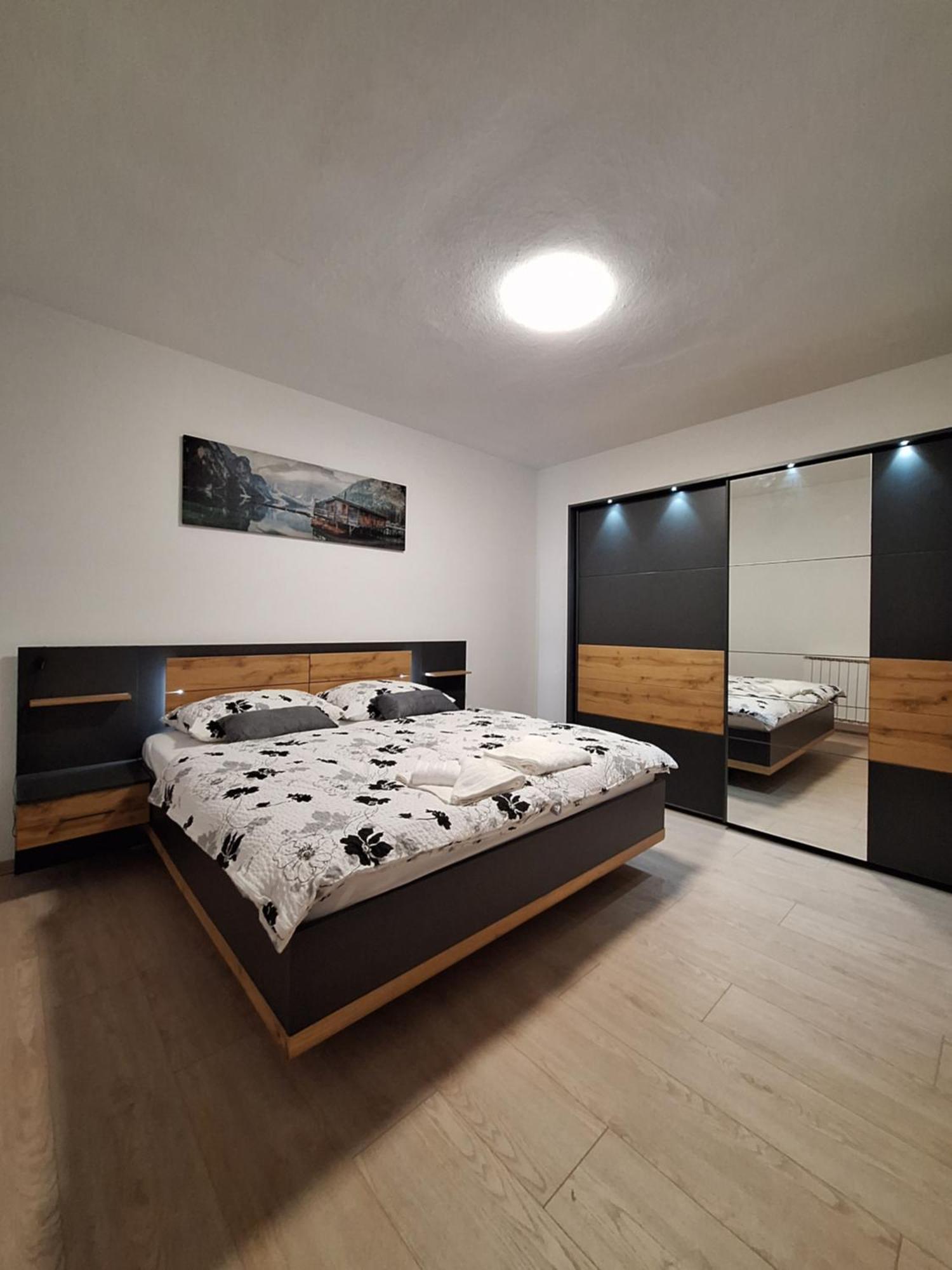 Apartma Kanal Eksteriør billede